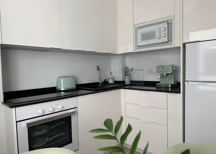 Céntrico En Playa Cristianos - Tenerife Sur Appartamento