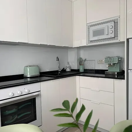 Céntrico En Playa Cristianos - Tenerife Sur Appartement