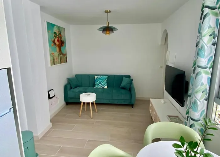 Centrico En Playa Cristianos - Tenerife Sur Lägenhet